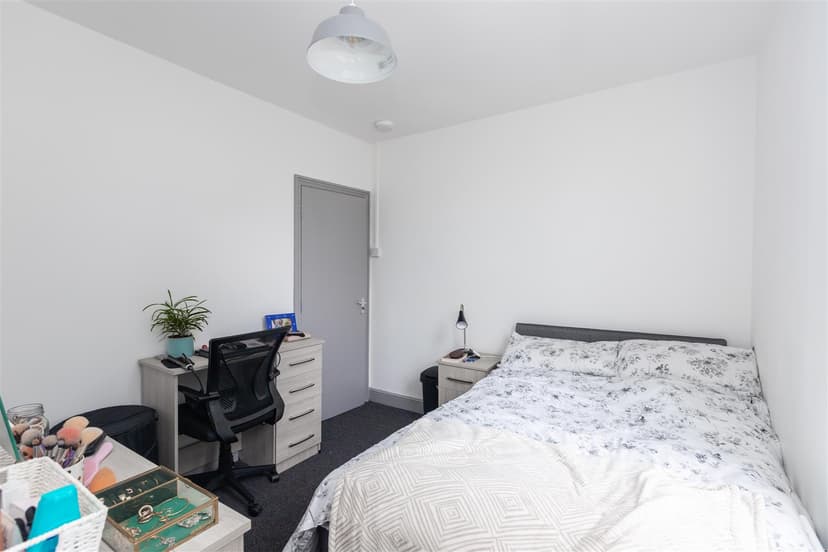 229, Harborne Lane - Image 5