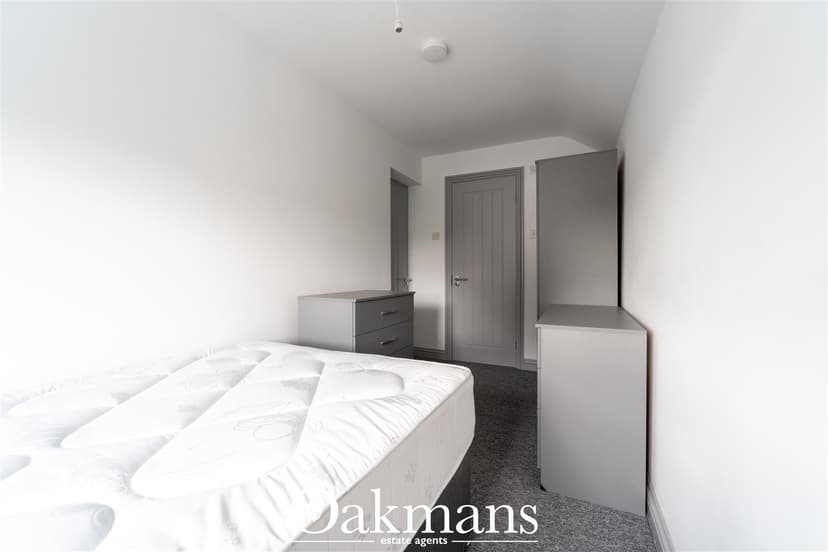 5, Goss Croft - Image 5