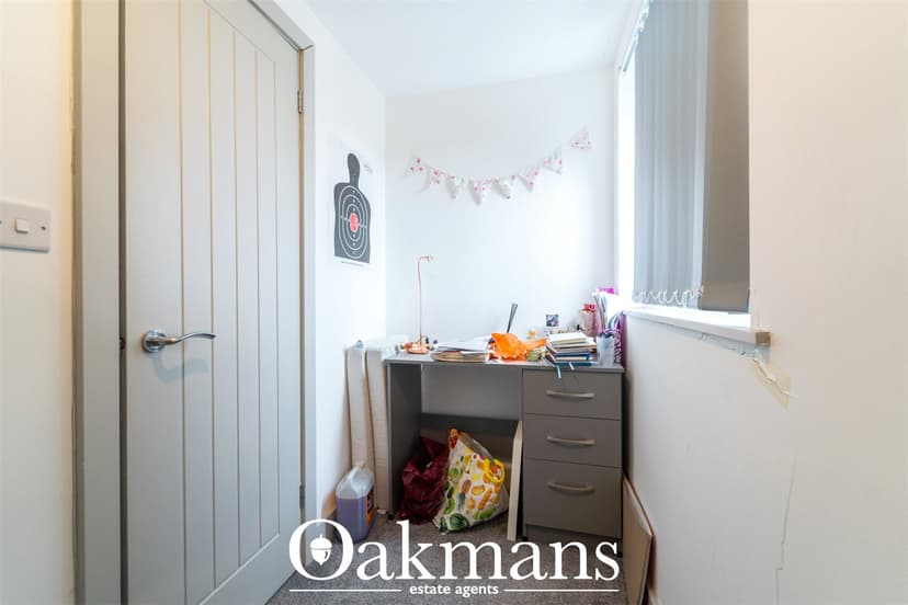 147, Tiverton Road - Image 10