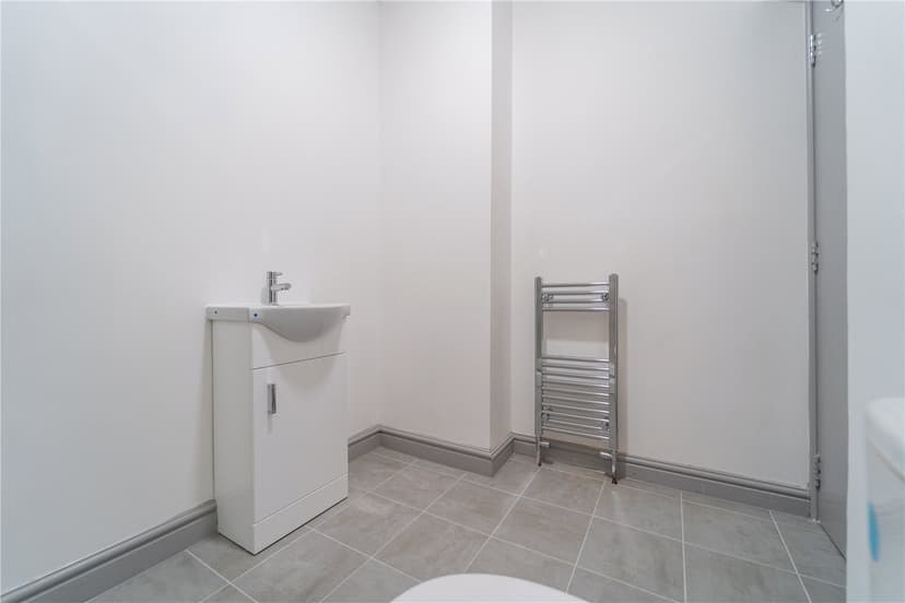 130, Raddlebarn Road - Image 22
