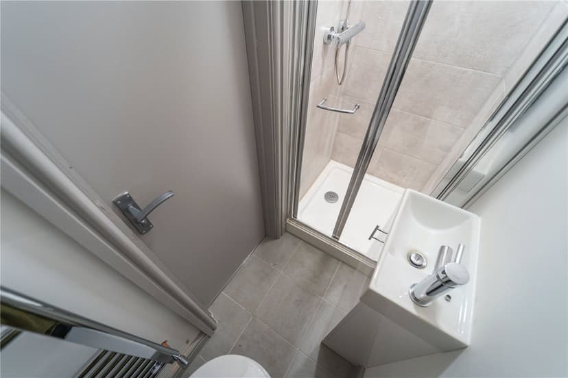 130, Raddlebarn Road - Image 9