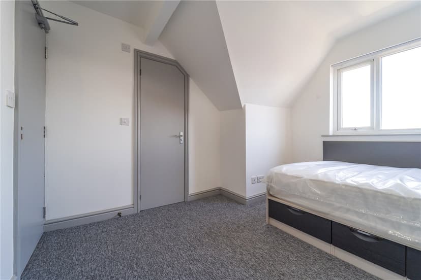 130, Raddlebarn Road - Image 6