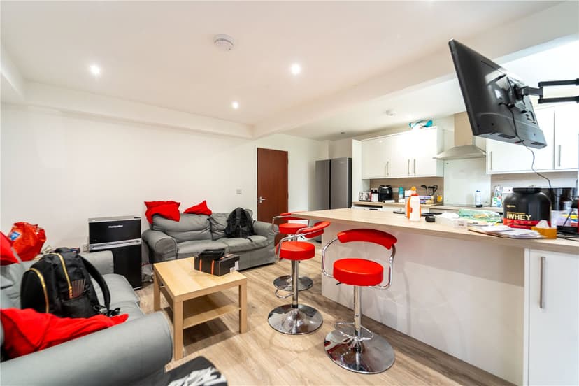 8, Keneggy Mews - Image 21