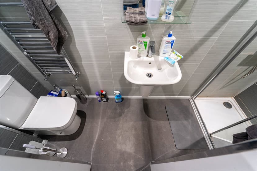 8, Keneggy Mews - Image 4