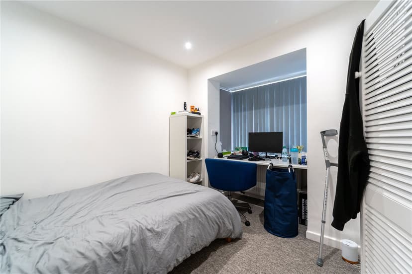 8, Keneggy Mews - Image 3