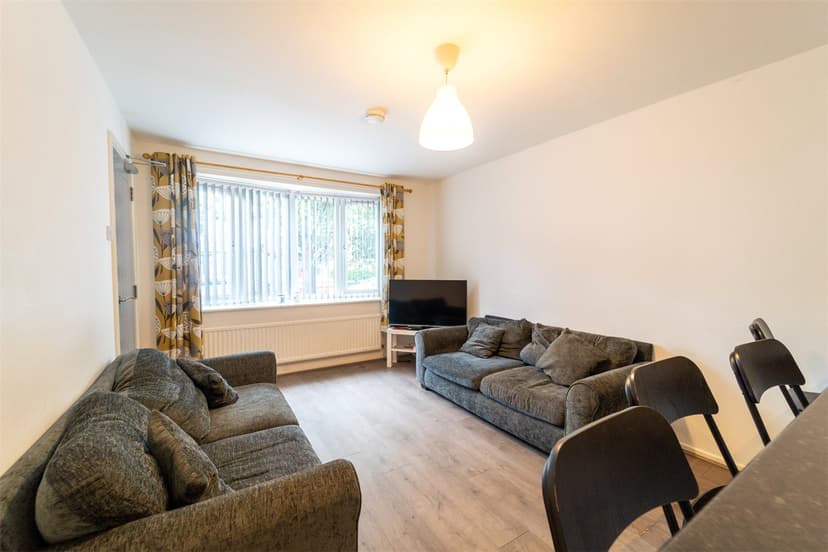 142, Heeley Road - Image 20