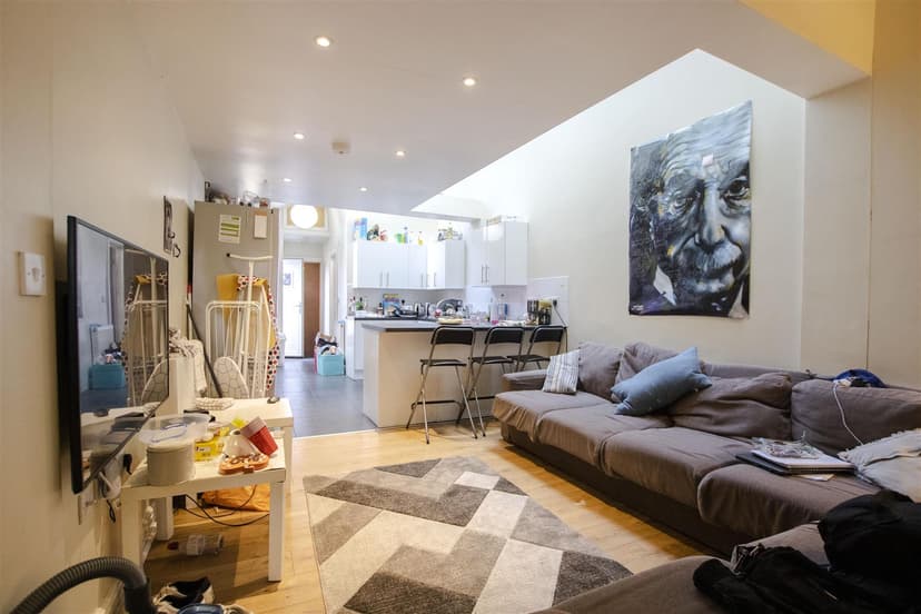 17, Heeley Road - Image 13