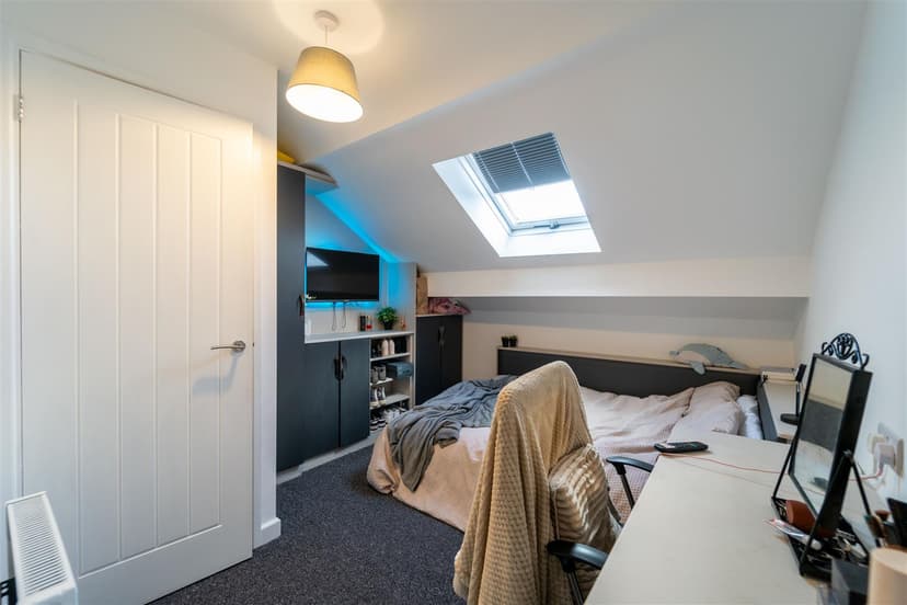 18, Gleave Road - Image 25