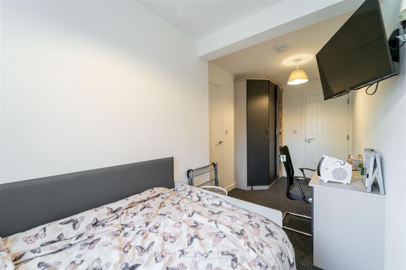 18, Gleave Road - Image 17