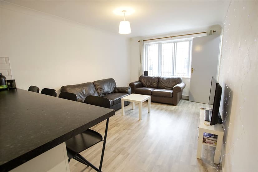 80, Heeley Road - Image 12