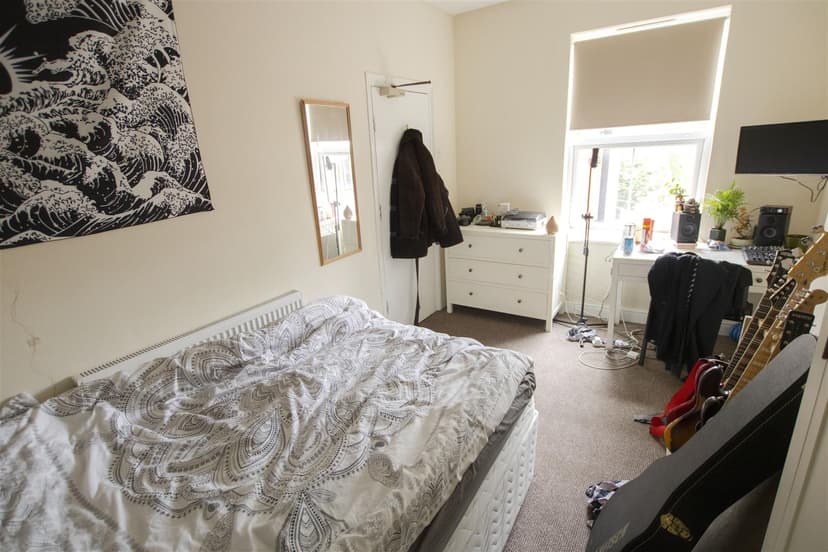 124, Raddlebarn Road - Image 14