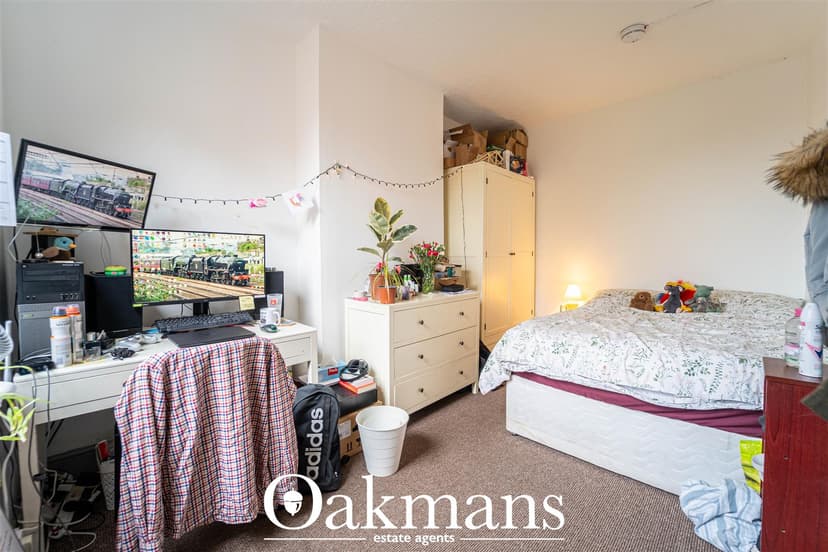 124, Raddlebarn Road - Image 6