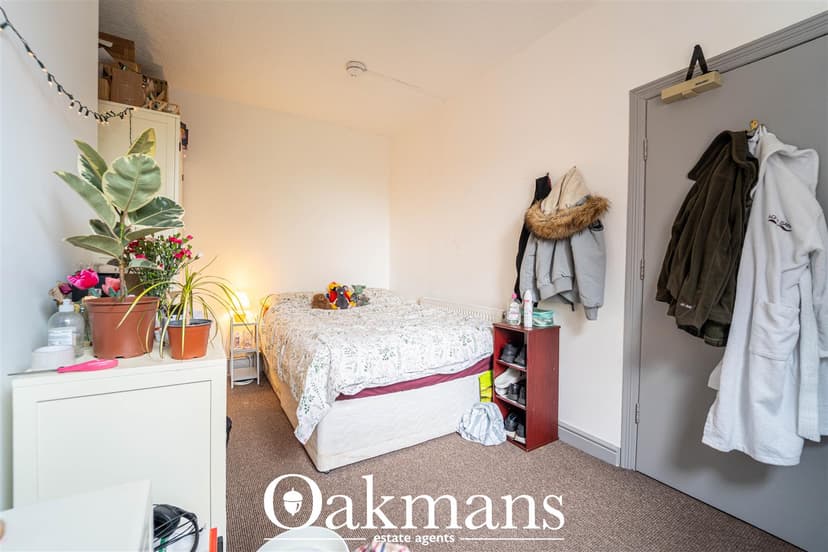 124, Raddlebarn Road - Image 5