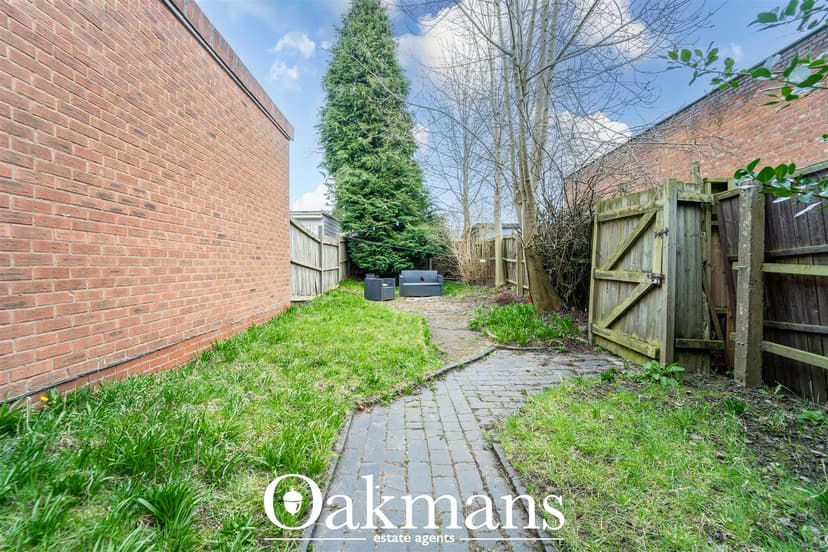 124, Raddlebarn Road - Image 3