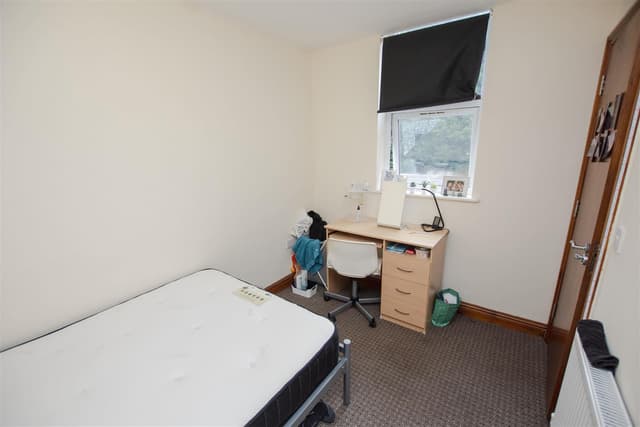 178, Hubert Road - Image 8