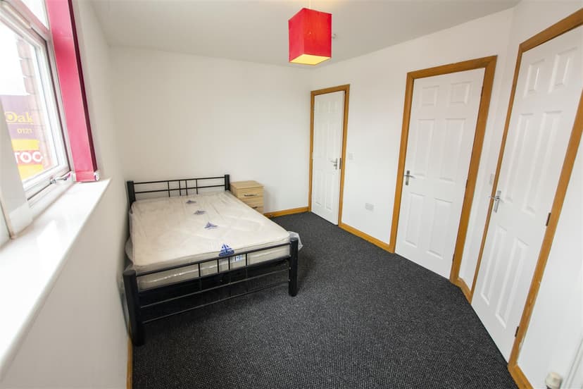 88, Raddlebarn Road - Image 18