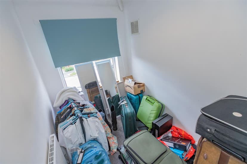 183, Hubert Road - Image 3