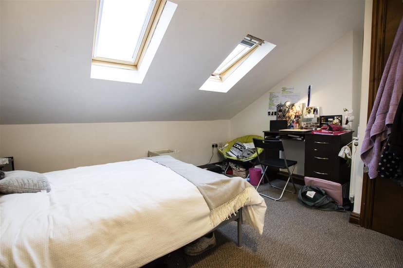 234, Hubert Road - Image 1