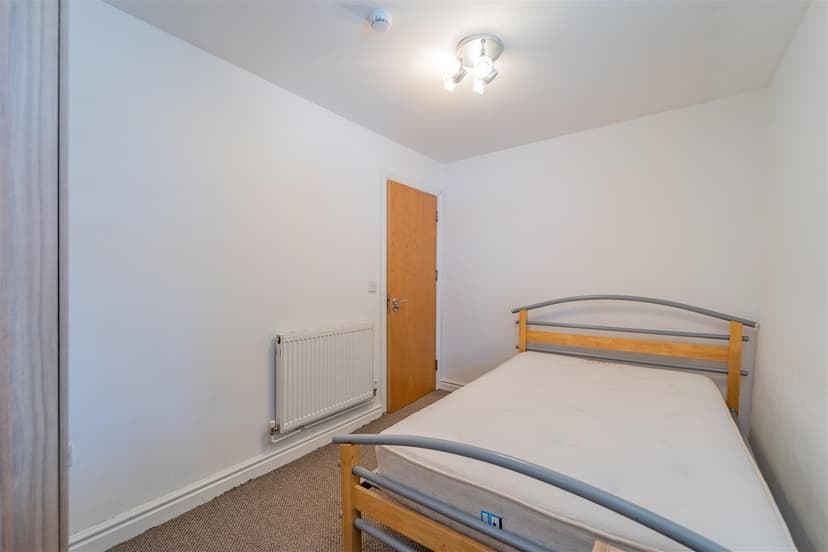 248, Tiverton Road - Image 20