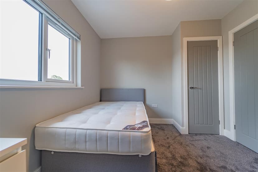 71, Heeley Road - Image 24
