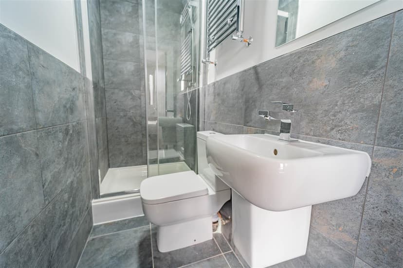 71, Heeley Road - Image 5