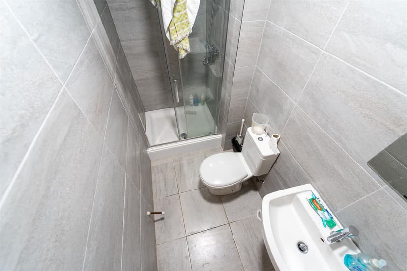 79, Heeley Road - Image 4