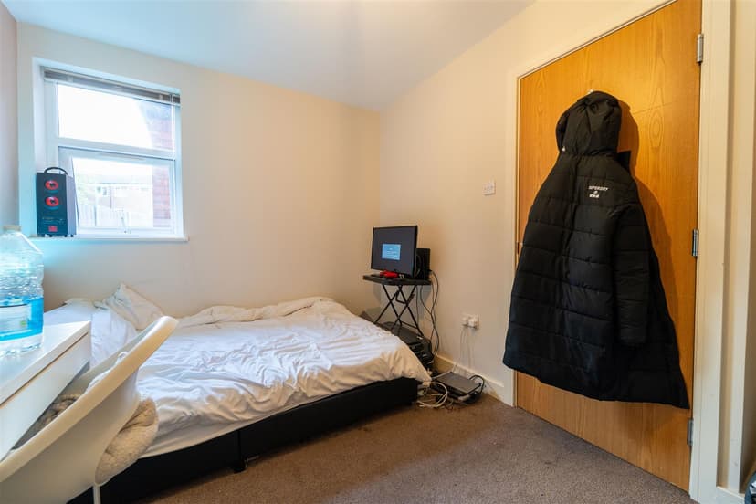 662, Bristol Road - Image 19