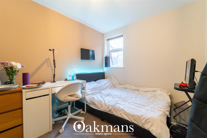 662, Bristol Road - Image 12