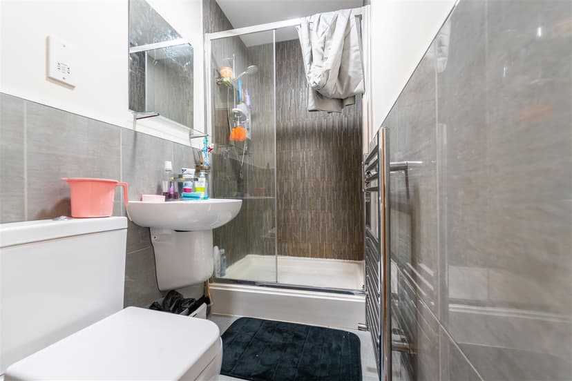 163, Tiverton Road - Image 5