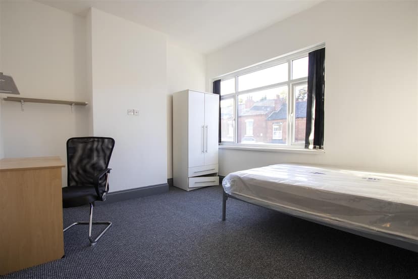 55, Winnie Road - Image 9