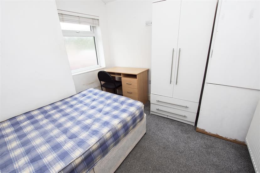 55, Winnie Road - Image 7