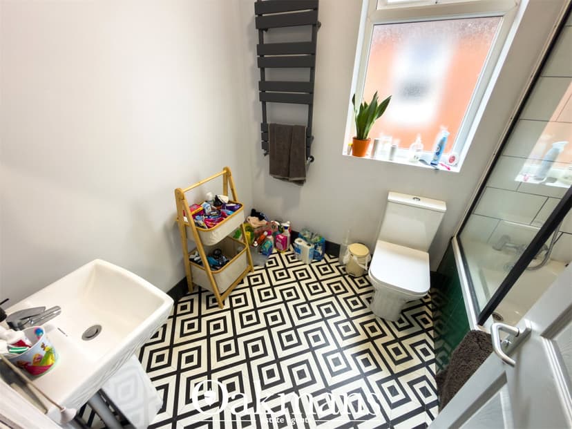 238, Edward Road - Image 21