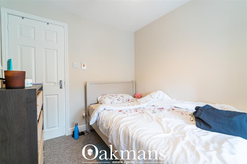 6A, Coronation Road - Image 16