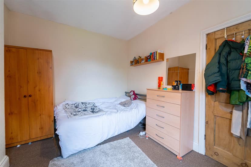 166, Dawlish Road - Image 24