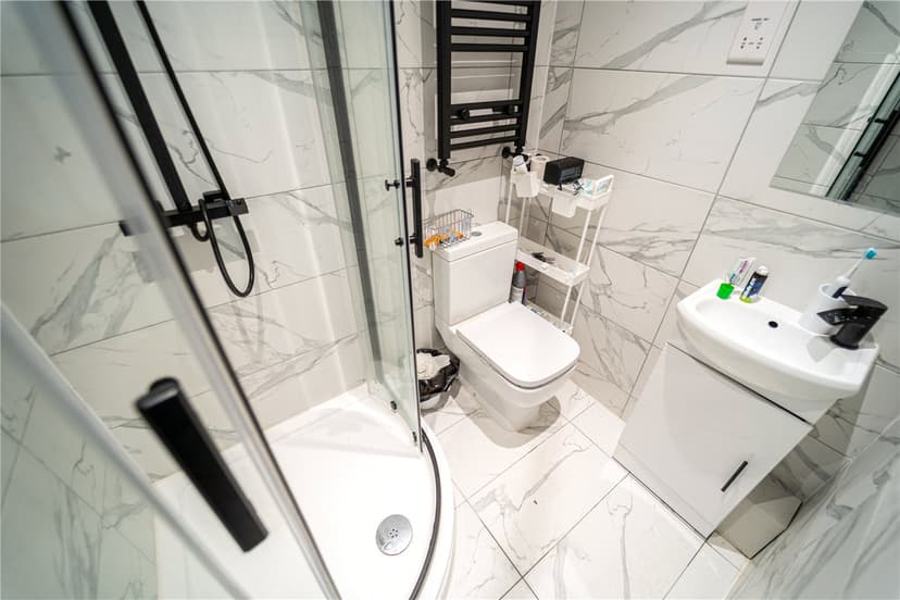 145, Tiverton Road - Image 12