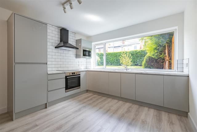 2, Wellman Croft - Image 7