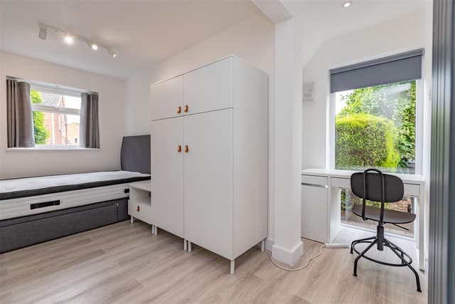 2, Wellman Croft - Image 6