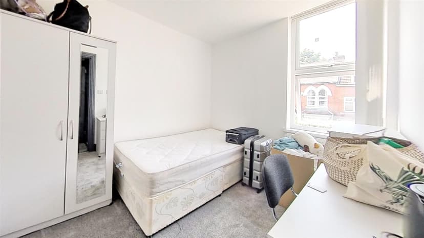 265, Dawlish Road - Image 9