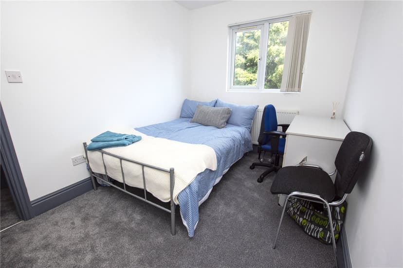 265, Dawlish Road - Image 2