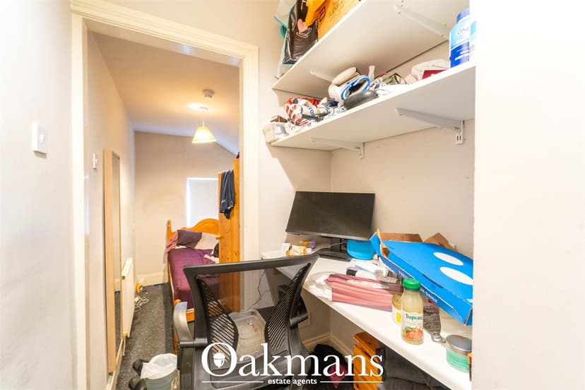 198, Hubert Road - Image 9