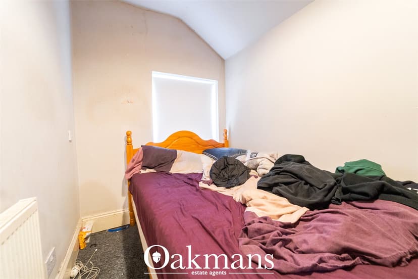 198, Hubert Road - Image 8