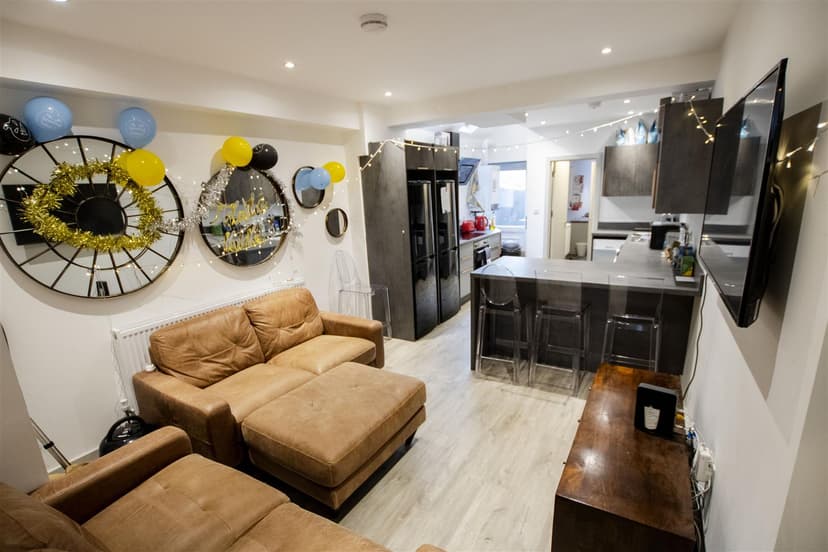 179, Tiverton Road - Image 16