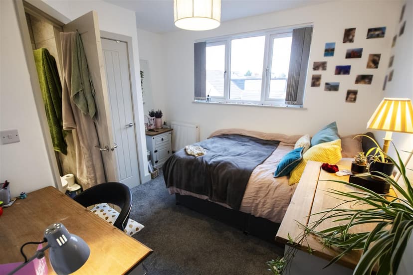 179, Tiverton Road - Image 8