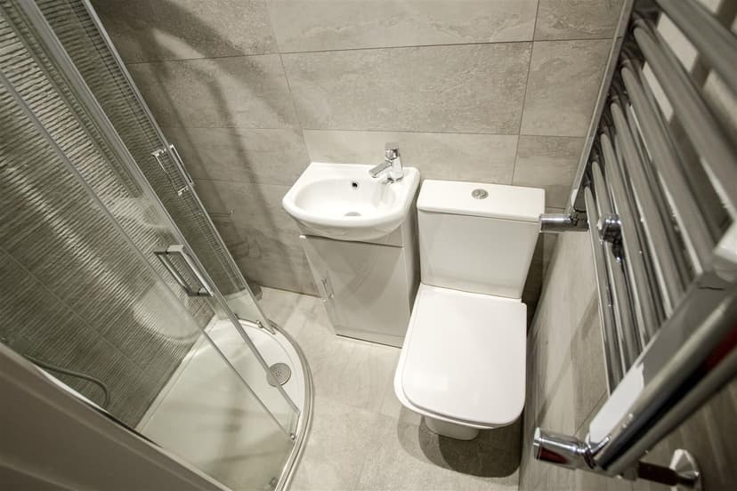 179, Tiverton Road - Image 4