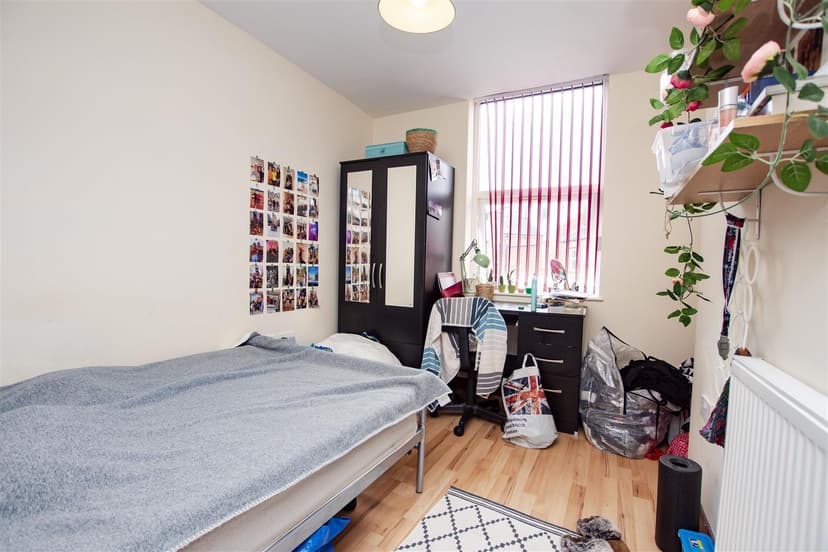9, Teignmouth Road - Image 5