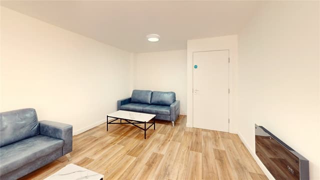 Flat 27, Twyning Road - Image 4