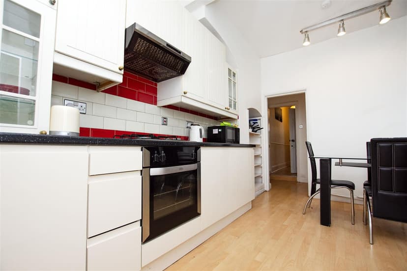 47, Ribblesdale Road - Image 10