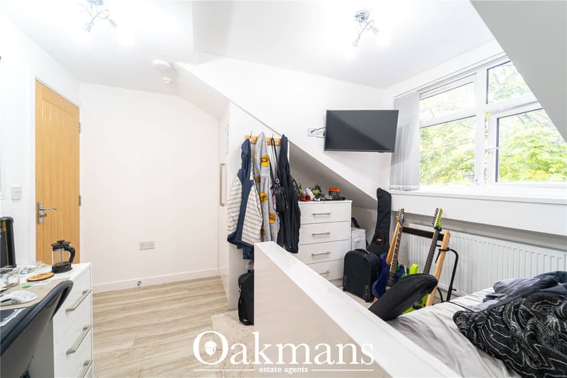 240, Tiverton Road - Image 17