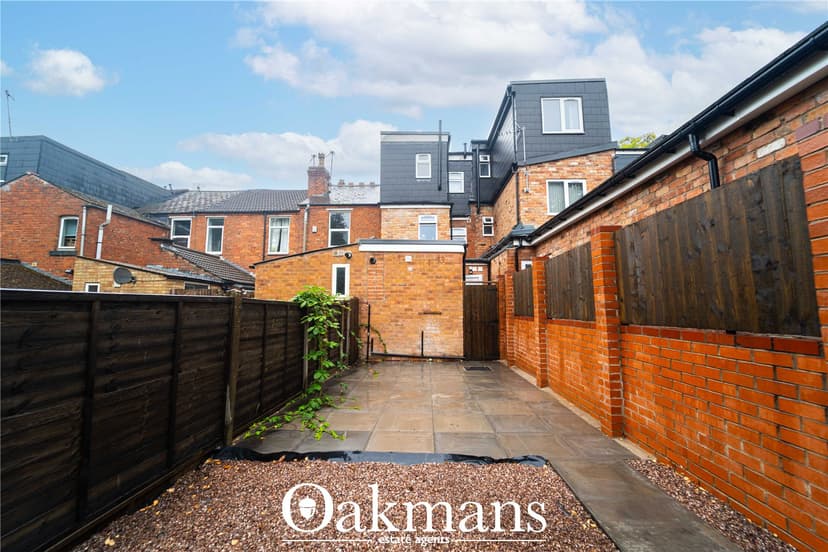 240, Tiverton Road - Image 2