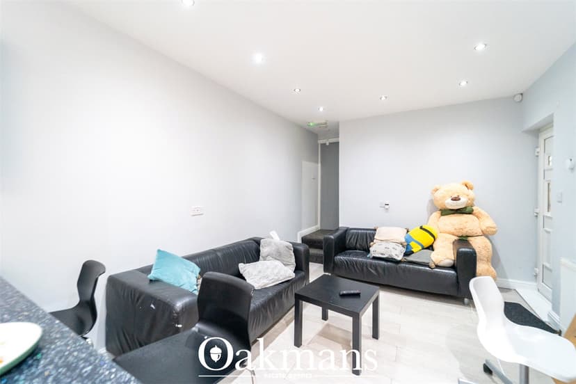 217a, Tiverton Road - Image 24